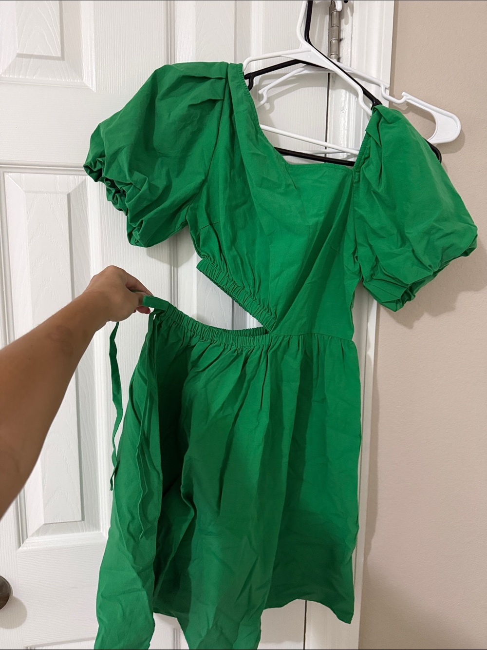 Amazon Emerald Green Mini Dress with Puff Sleeves
